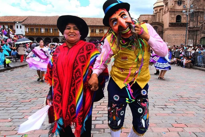 Carnavales en la ciudad del Cusco