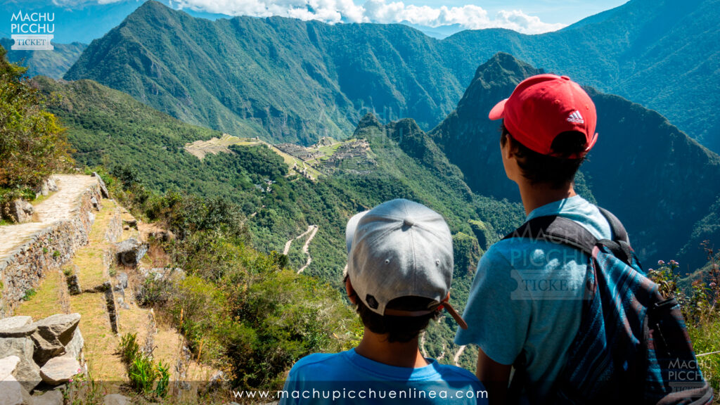 foto circuito 1c terraza superior mas intipunku temporada alta machu picchu en linea